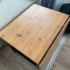 家具 テーブル の画像