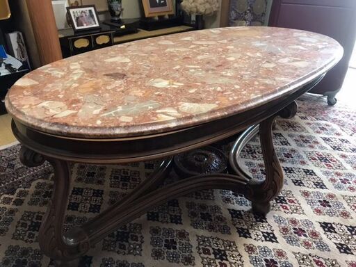 大理石センターテーブル（イタリア製）