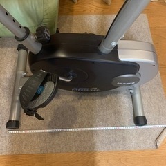 アルインコ　エアロバイクFA6200 マット付きの画像