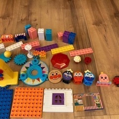 アンパンマンくるくる遊園地ブロックの画像