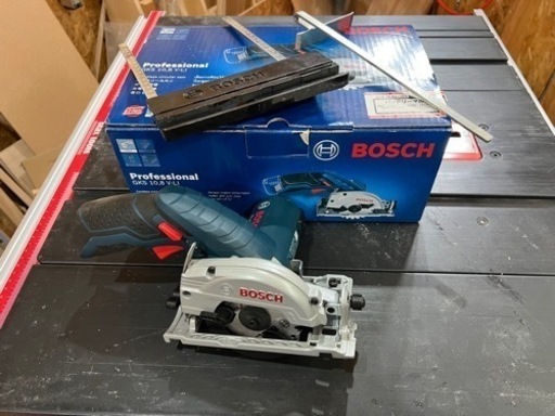 BOSCH Professional GKS10.8V-LI 丸ノコ
