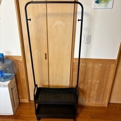 （取引中）ハンガーラック