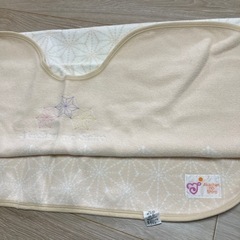 ベビー用品、ベット布団、別売りの毛布、ドーナツ枕の画像