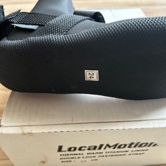 Local Motion マリンシューズの画像