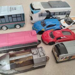 ミニカーとか電車とかいろいろ詰め合わせセットの画像