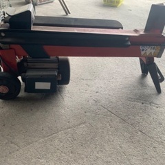 薪割り機