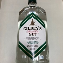 最終値下げ 【ギルビージン グリーンラベル】 47° 700ml...