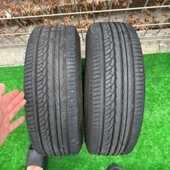 車のパーツ タイヤ、ホイールの画像