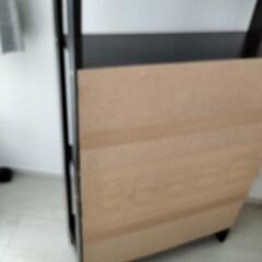 イケア　本棚　ライヴァ　収納家具の画像