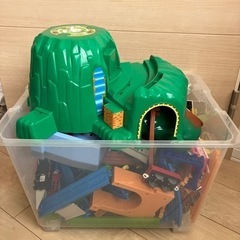 プラレール 