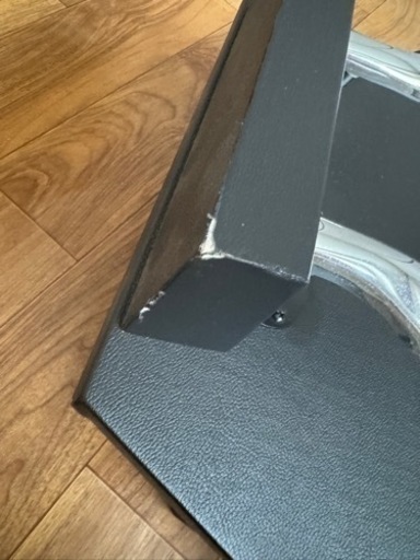 ピアノ椅子、補助ペダル