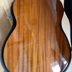 アコースティックギター(ケース付き) モーリスの画像