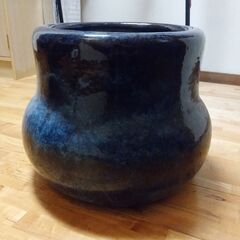 火鉢（大型）、戦中～戦前、当時の灰あり