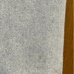titivate デニムのロングスカート 目立たない小さなシミありの画像