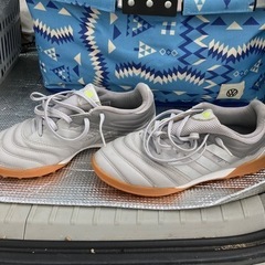 ✨最終値下げ✨adidas コパ　フットサルシューズの画像