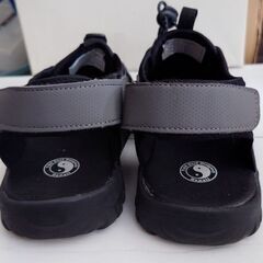 T＆C サンダル　26.5cmの画像