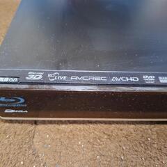 【中古】Panasonicパナソニック BDレコーダー DIGA DMR-BWT2000 HDD1TB お譲りします。の画像