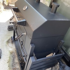 マスタービルド ワゴングリル チャコールグリル バーベキューグリル 屋外 BBQ 炭入れ アウトドア キャンプ パーティー グランピング コストコ MASTERBUILTの画像