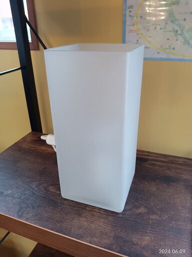 IKEA　テーブルライト　　サイズ（約）幅10×奥10×高22　　■近隣配送無料 買取GO‼　栄和店