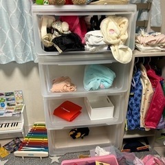 衣装ケース　カラーボックス