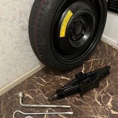 トヨタ 純正 スペアタイヤ bB QNC ジャッキセット
