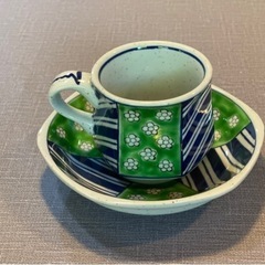 カップアンドソーサー
