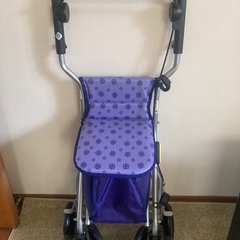 シルバーカー（介護用品）