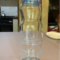 ガラスボトル
の画像