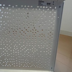 IKEAスチール台の画像