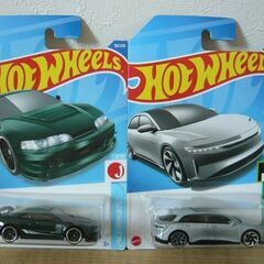 【新品未使用】ホットウィール2台セット!!