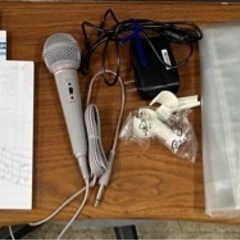 A2406-262 CASIO 光ナビゲーションキーボード LK-228 2017年製 動作確認済み 中古 取説・楽譜つき キーボード台セット バラ売り不可の画像