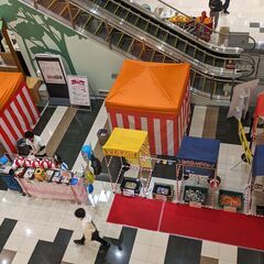 【イベントスタッフ】土日のみ 日給【10,000~15,000円】西宮から送迎可 サポートスタッフの画像