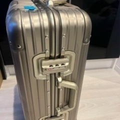 キャリーケース　機内持ち込みの画像