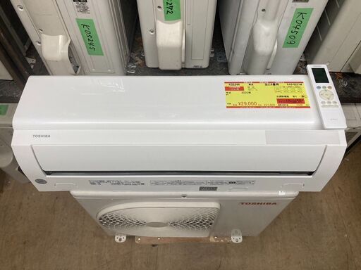 K05344　中古エアコン 東芝 2020年製 主に6畳用 冷房能力 2.2KW / 暖房能力 2.2KW
