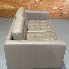  IKEA イケア ランズクローナ ベージュ合皮　二人掛けソファ　21の画像