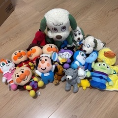 アンパンマン 、わんわんなどのぬいぐるみ