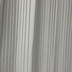 【お取引中】ニトリ 遮光2級カーテン スロウ グレー 2セット譲ります。の画像