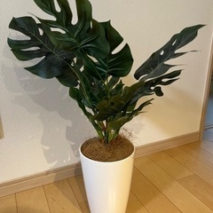 【受け渡し先確定】人工観葉植物　フェイクグリーン