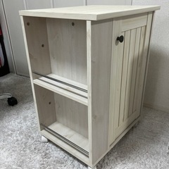 キャビネットの画像