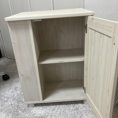 キャビネットの画像