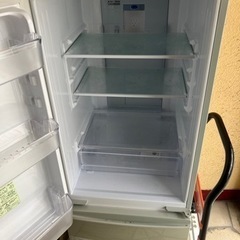 【届けます】SHARP冷蔵庫の画像