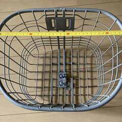 自転車のカゴ（小型）