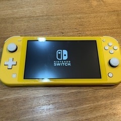 Nintendo Switch Lite ニンテンドースイッチライト 任天堂　イエローの画像