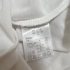 子供服/130cm/レースTシャツの画像