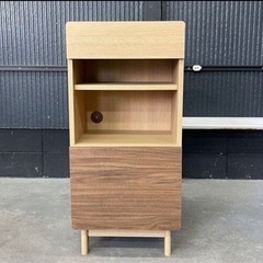 【中古美品・配送可】収納 シェルフ 電源コード キャビネット 棚...
