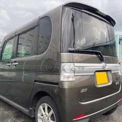 25年式☆月々1万円〜分割可❗️車検2年付き！【名義変更代込み】広い車内！大人気‼️ダイハツ タントカスタム☆HDDナビ付き☆走行中DVD観れます☆ETC付き☆純正アルミ☆電動スライドドア☆ドライブレコーダー☆そのまま乗って帰れます！の画像