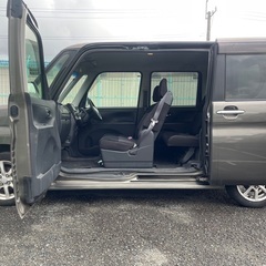 25年式☆月々1万円〜分割可❗️車検2年付き！【名義変更代込み】広い車内！大人気‼️ダイハツ タントカスタム☆HDDナビ付き☆走行中DVD観れます☆ETC付き☆純正アルミ☆電動スライドドア☆ドライブレコーダー☆そのまま乗って帰れます！の画像