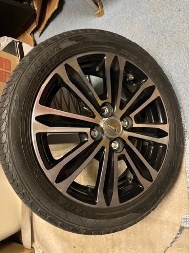 お取引き中　車のパーツ タイヤ、ホイール