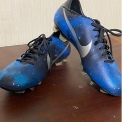 NIKE サッカースパイク　mercurial CR7モデル