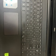 Dell Inspiron 15 3000の画像